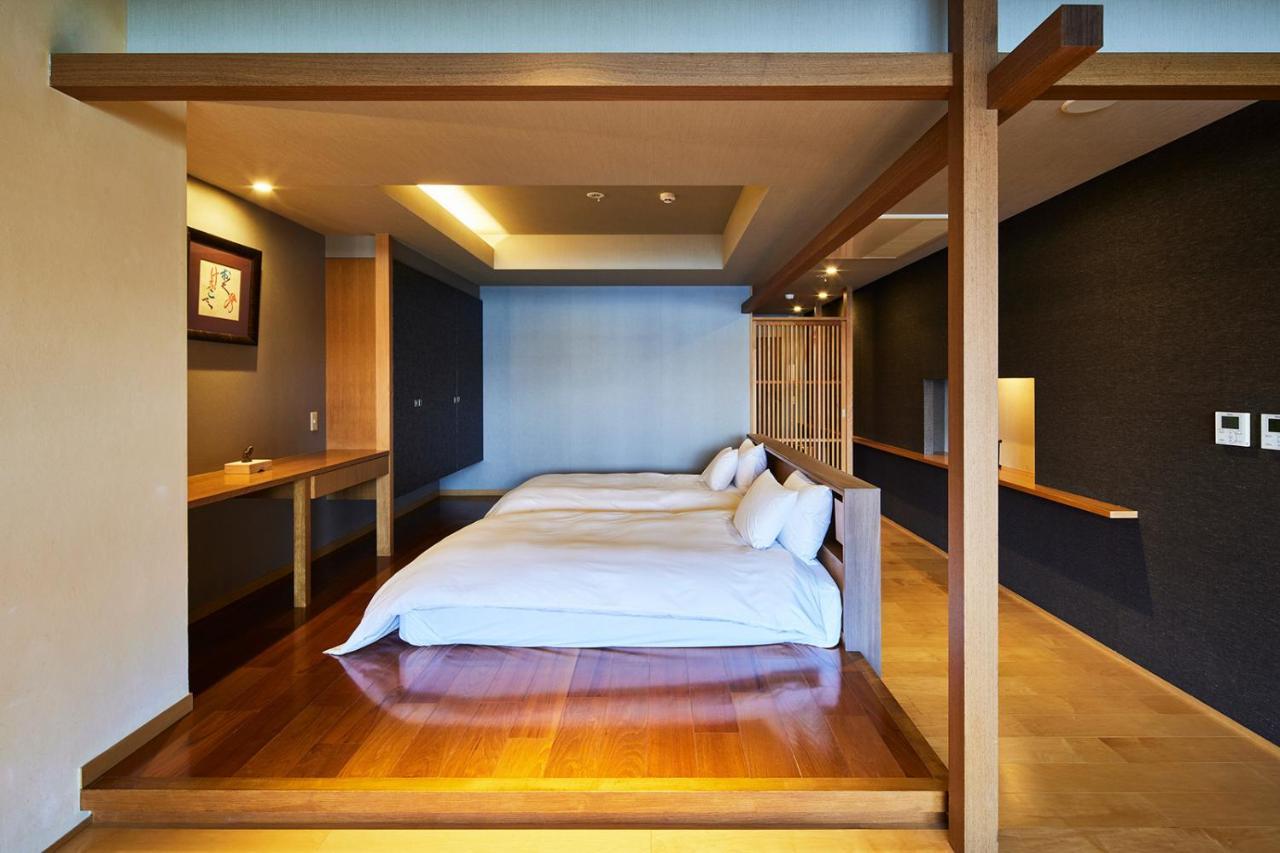 Hotel Itsukushima Iroha Hacukaiči Exteriér fotografie