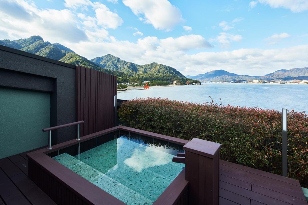 Hotel Itsukushima Iroha Hacukaiči Exteriér fotografie